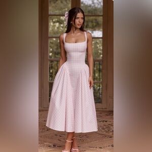 Chic Pink Checkered Midi Dress